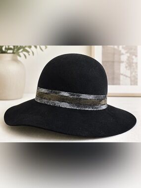 Compilè by Marisa Felt Hat - Black